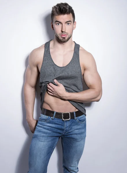 Handsome young and fit man — Stock Photo, Image