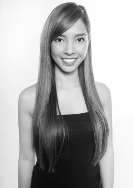 uzun saçlı genç güzel Asyalı kadın