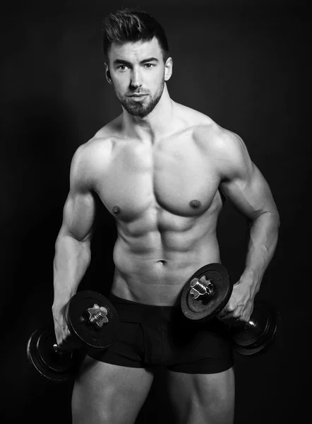 Handsome young and fit man — Stock Photo, Image