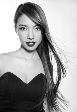 Güzel genç Asyalı kadın.