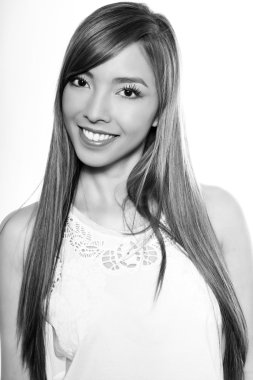 kusursuz cilt ile güzel genç Asyalı kadın