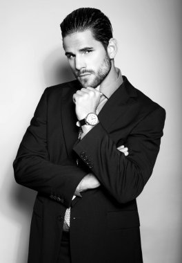 yakışıklı iş adamı ile izle