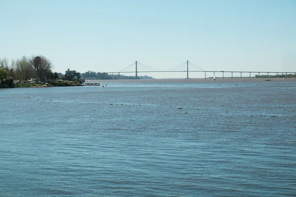 Ponte sobre o rio Paraná — Fotografia de Stock