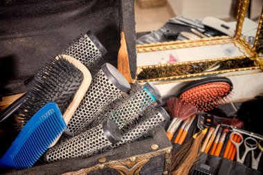 Saç salonu ekipmanları