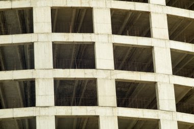 bitmemiş beton yapı