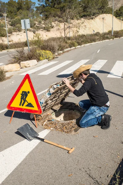 Careless road works — Stock Photo, Image