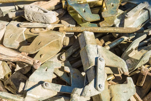 Hevy görev kelepçeler