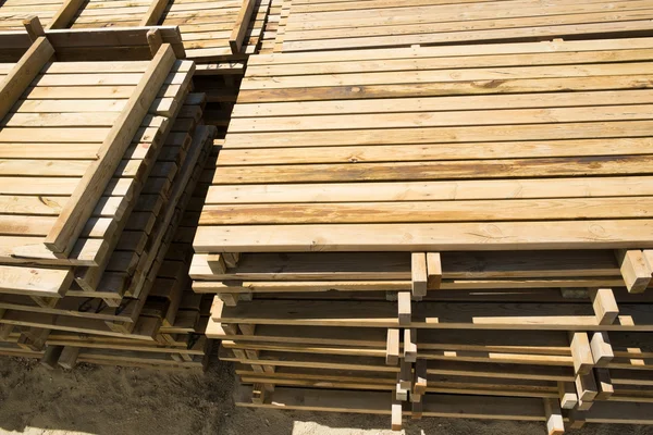 Gebrauchte Holzpaletten — Stockfoto