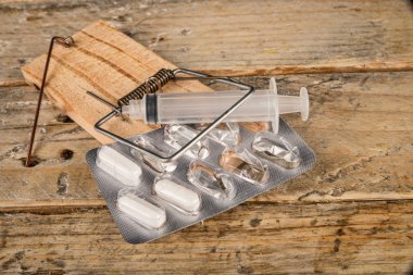 Birden çok bağımlılık, bir kavram