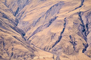 Erozyon yiv dağlar içinde