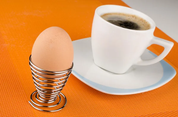 Hardboiled breakfast egg — Stock Photo, Image