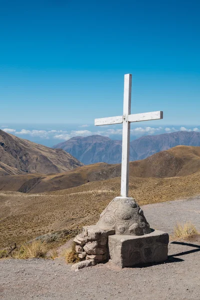 Marcación cruzada cumbre —  Fotos de Stock