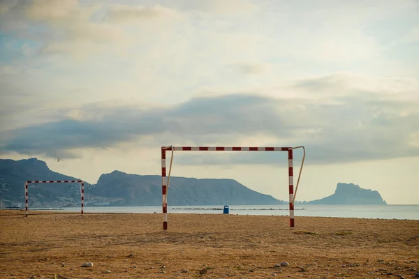 Stranden fotbollsplan — Stockfoto