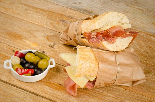 Prosciutto e formaggio sub — Foto Stock