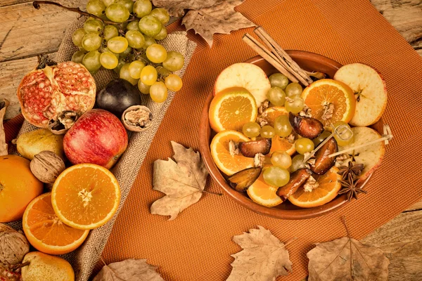 秋季水果静物 — 图库照片