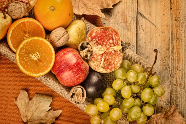 秋季水果静物 — 图库照片