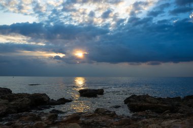 fırtınalı havalarda