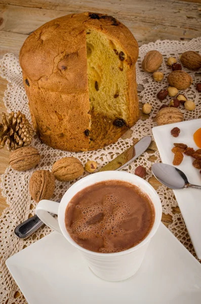 Panettone with hot chocolate — Stock Photo, Image