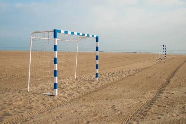 Beach fotbalové cíle — Stock fotografie