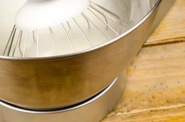 Çırpma yumurta akı