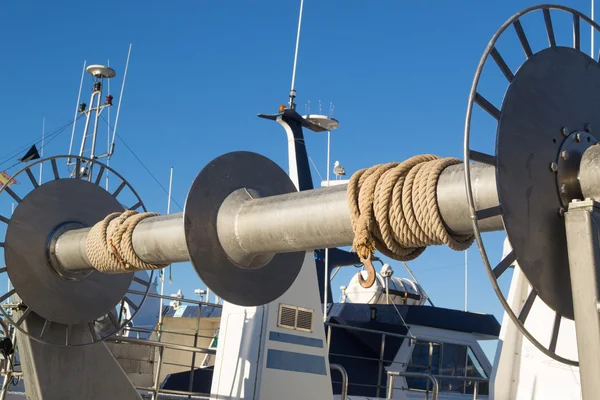 Endüstriyel bir balıkçı teknesine reel — Stok fotoğraf