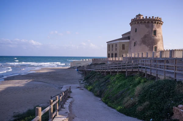 Vecchia torre di avvistamento costiera — Foto Stock