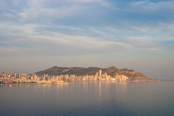 Aguas de la bahía de Benidorm — Foto de Stock