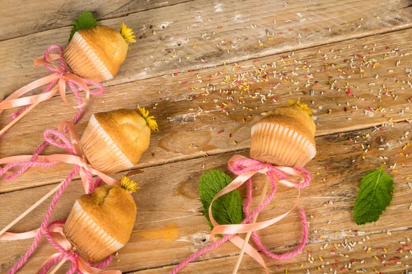 Muffins décorés avec fantaisie — Photo