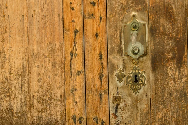 Porta velha e fechadura como fundo — Fotografia de Stock