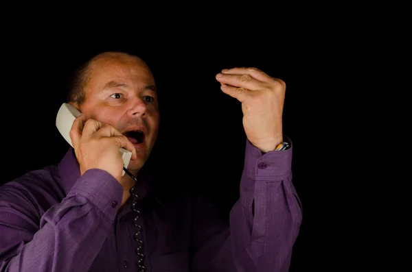 Hombre sosteniendo el teléfono —  Fotos de Stock