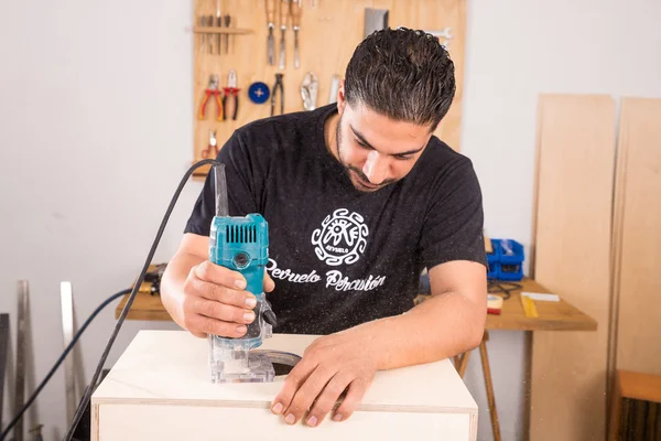 Artisan with a milling machine — Stock Photo, Image