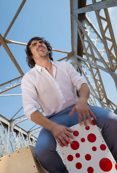 Flamenco percussionist playing on cajon — Stock fotografie