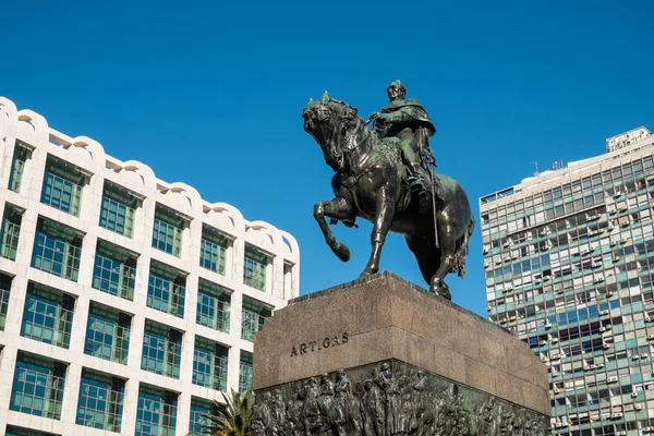 Statua Artigas su Montevideo — Foto Stock