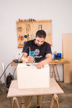 Esnaf bir freze makinesi