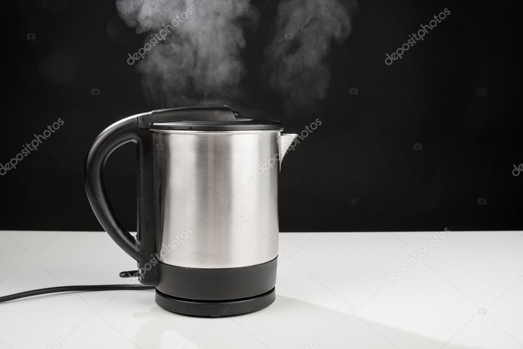 Hot boiling kettle