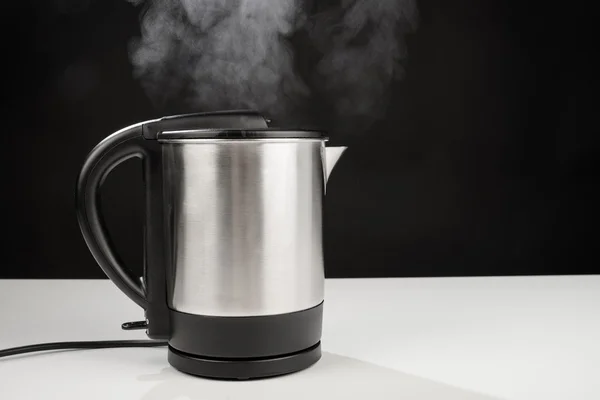 Hot boiling kettle — Stock Photo, Image