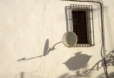 Eski cephe görünümü