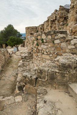 Denia kale kalıntıları