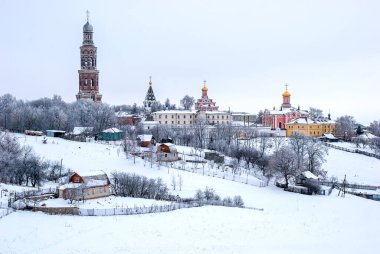 Teolojik Poshchupovsky Manastırı John. Oka 'nın sağ kıyısındaki manastır. Ryazan bölgesi.