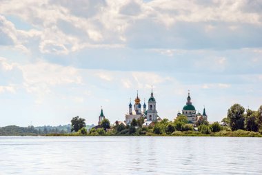 SPASO-YAKOVLEVSKY DMITRIEV Manastırı. Yaroslavl bölgesi.
