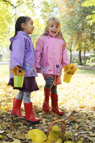 Little girls in park — Stock Photo, Image