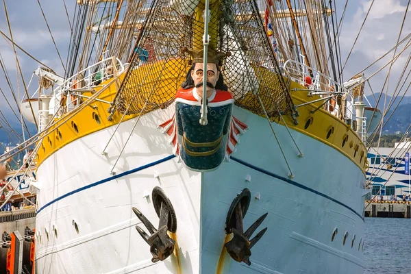 Яхты и катера — стоковое фото
