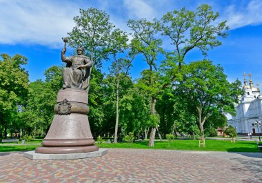 Ukrayna, Poltava 06.06.2020. Ukrayna I. Mazepa Hetman anıtı 2016 yılında Poltava 'da dikildi..