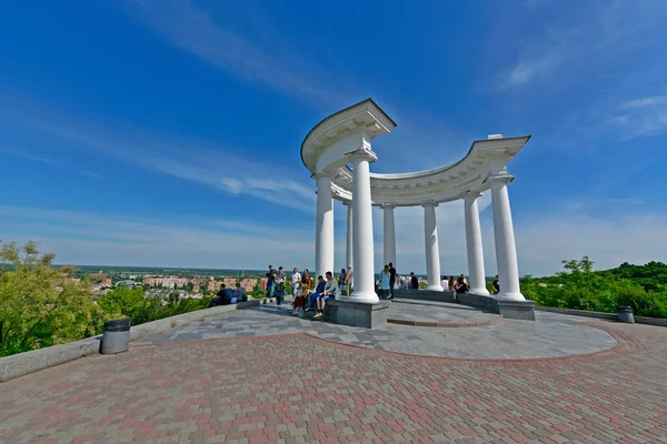 Ukraine Poltava 2020 People Friendship Rotunda White Beretka Colonnade Poltava — Stock Photo, Image