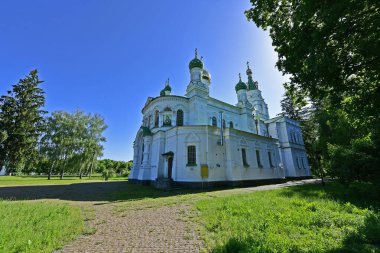 Yabancı Sampson Tapınağı, Rus ordusunun 1709 'da İsveçlilere karşı zaferi şerefine 1852' de kuruldu..