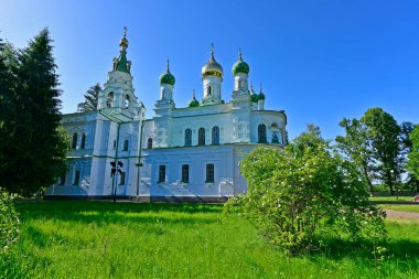 Yabancı Sampson Tapınağı, Rus ordusunun 1709 'da İsveçlilere karşı zaferi şerefine 1852' de kuruldu..