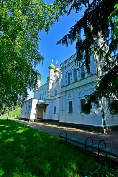1852年 为纪念俄国军队于1709年战胜瑞典人 建立了 陌生人桑普森寺 — 图库照片