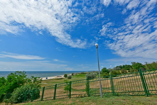 Paisajes Costa Del Mar Mar Azov Orillas Empinadas Árboles Campos — Foto de Stock