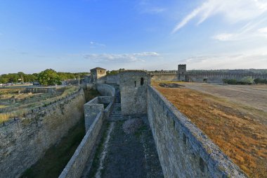 Akkerman Kalesi, Belgorod-Dnestrovskaya kalesi XIII-XV yüzyıllarının bir tarihi ve şehir planlama anıtıdır. Kale, modern Ukrayna topraklarının en iyi korunmuş kalelerinden biridir..