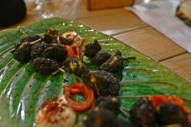 Fransız ve Çin mutfağında kurbağa bacakları lezzetlidir..
